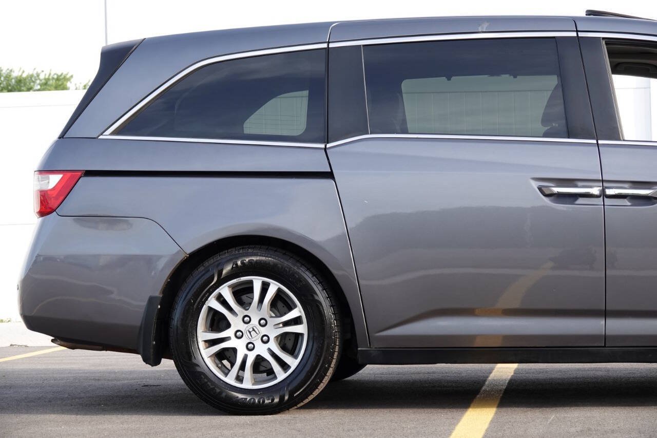 Used 2011 Honda Odyssey EX-L image 28