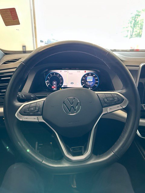 Used 2024 Volkswagen Atlas Cross Sport SEL Premium R-Line AWD/4WD image 10