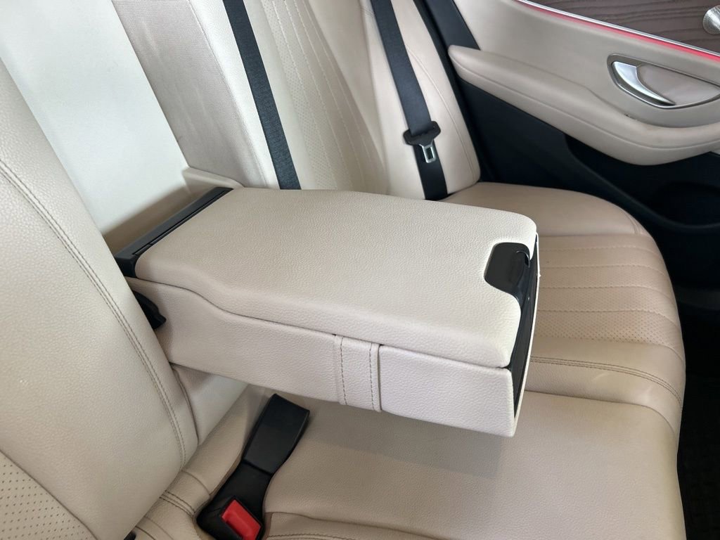 Used 2022 Mercedes-Benz E 350 4MATIC Sedan image 34