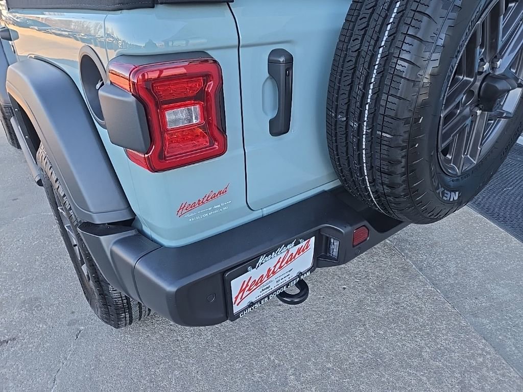 Used 2024 Jeep Wrangler Sport S image 20