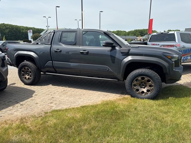 New 2026 Toyota Tacoma Trailhunter AWD/4WD image 3