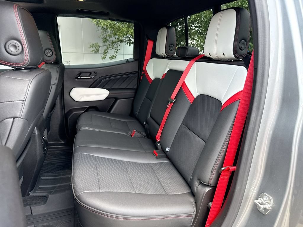 Used 2024 GMC Canyon AT4X AWD/4WD image 23