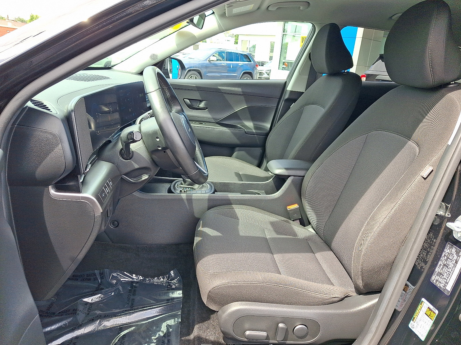 Used 2024 Hyundai Kona SEL FWD image 14