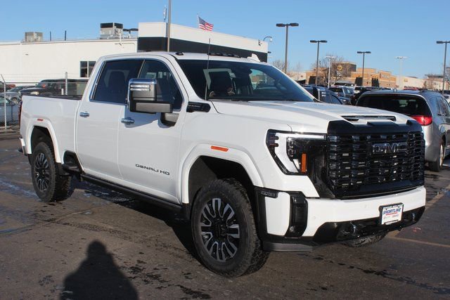 New 2025 GMC Sierra 3500 Denali Ultimate image 11