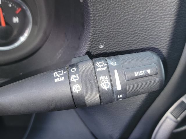 Used 2012 Jeep Wrangler Unlimited Sport AWD/4WD image 15