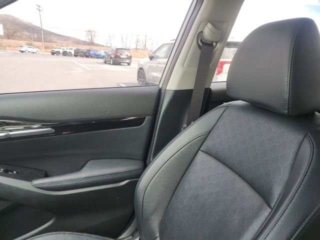 Used 2021 Kia Seltos SX w/ SX Sunroof Package image 10