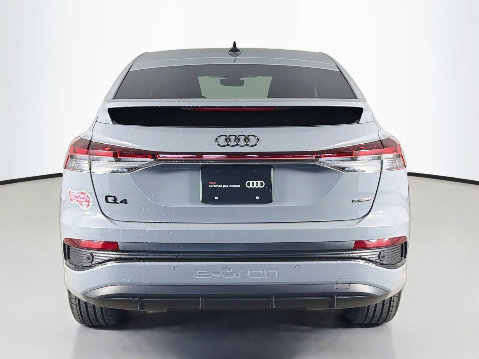 Certified 2023 Audi Q4 e-tron Premium Plus w/ Premium Plus AWD/4WD image 6