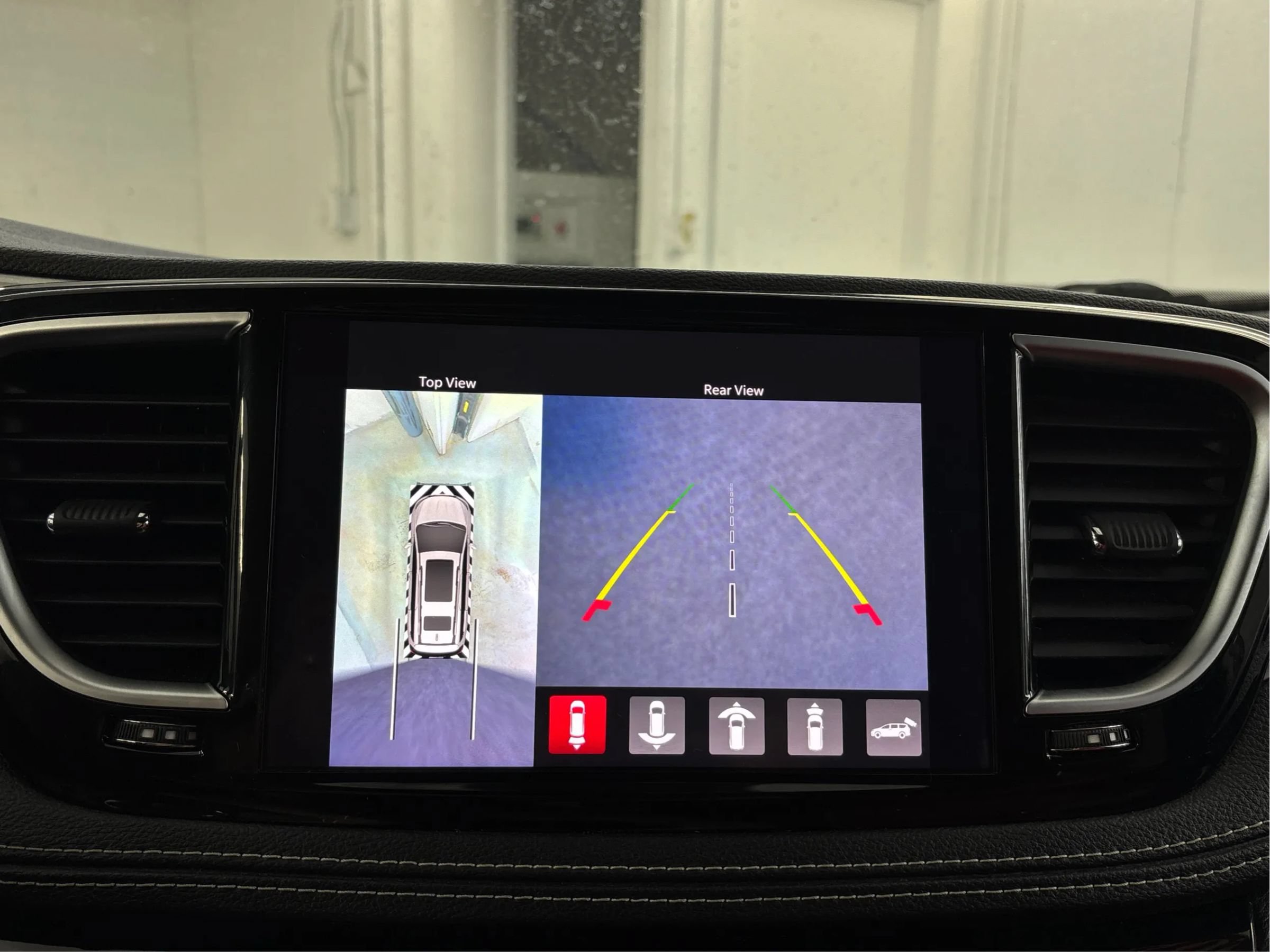 Used 2021 Chrysler Pacifica Limited w/ Premium & Safety Sphere Group AWD/4WD image 36