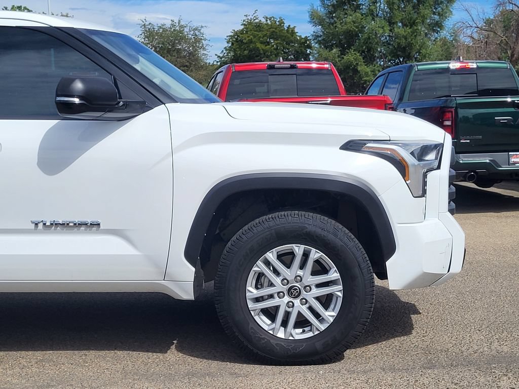 Used 2023 Toyota Tundra SR5 w/ SR5 Convenience Package AWD/4WD image 6