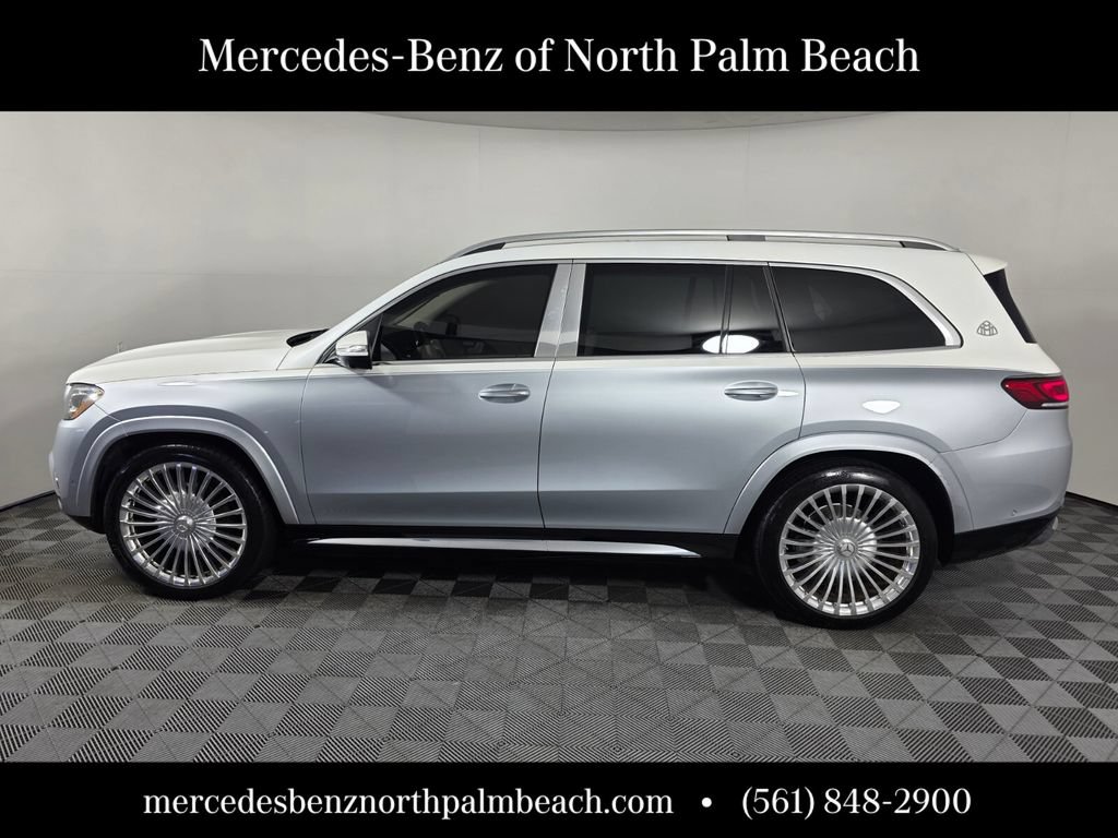 Used 2022 Mercedes-Benz Maybach GLS 600 4MATIC image 3