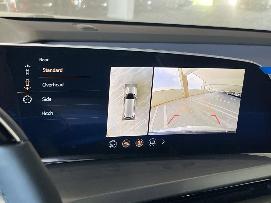 New 2026 Cadillac Vistiq Premium Luxury image 19
