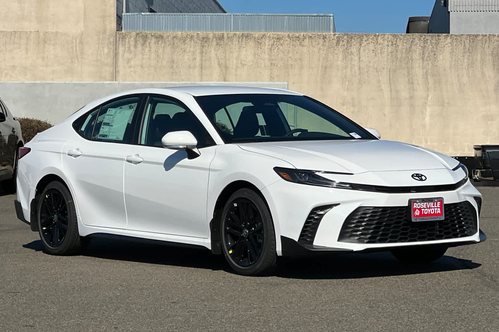 New 2026 Toyota Camry SE FWD image 9