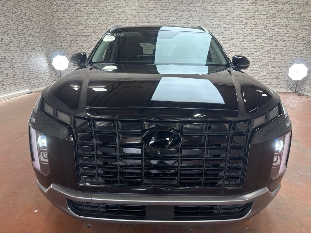 Used 2025 Hyundai Palisade SEL FWD image 2