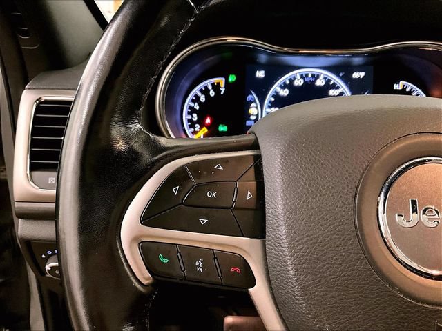 Used 2021 Jeep Grand Cherokee Laredo X AWD/4WD image 17