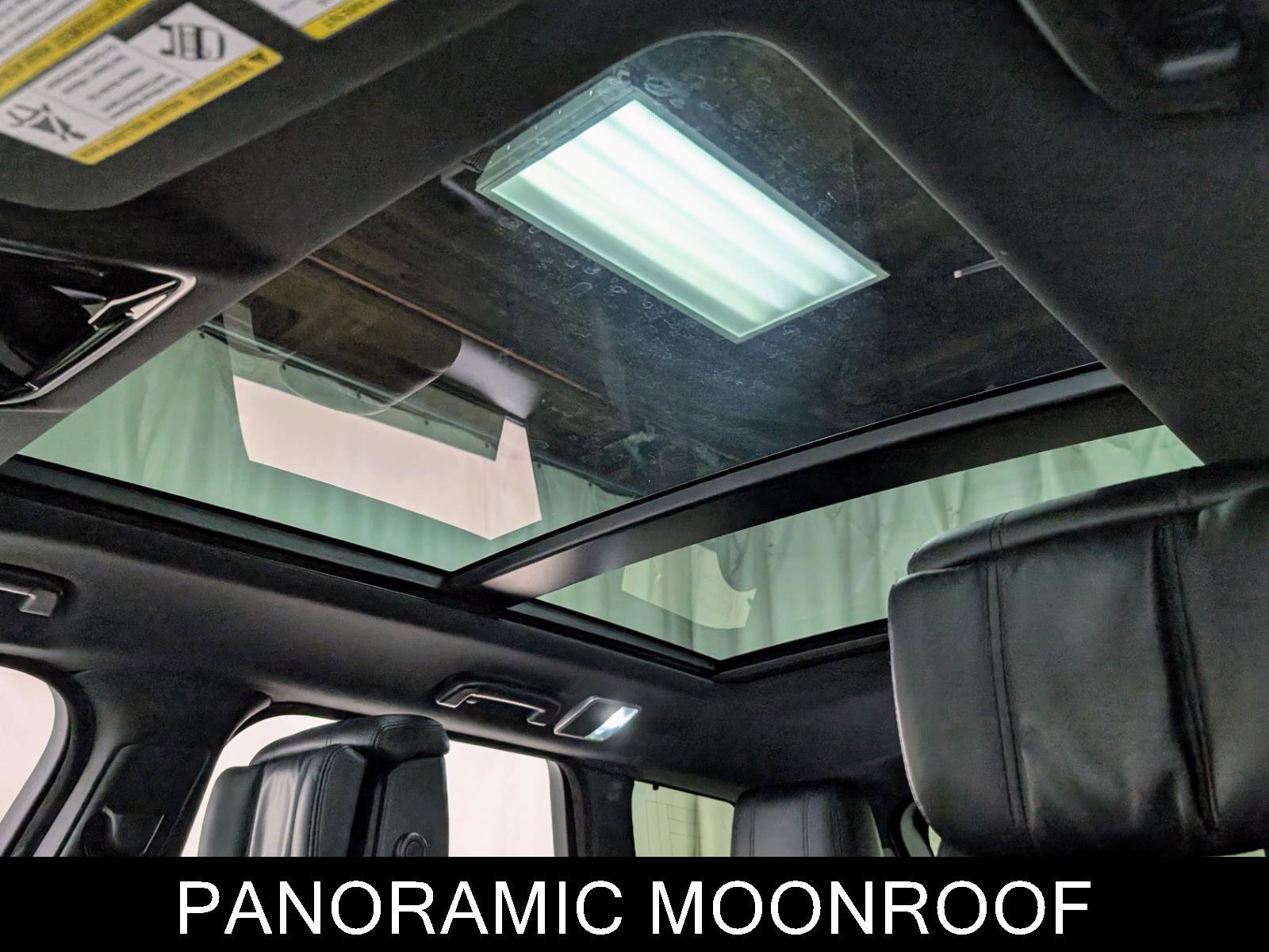 Used 2019 Land Rover Range Rover Sport HSE Dynamic image 14