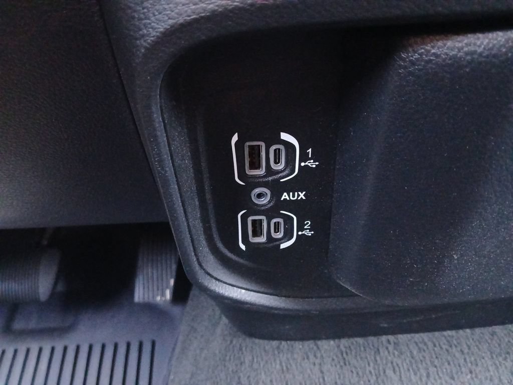 Used 2023 RAM 1500 Lone Star AWD/4WD image 6