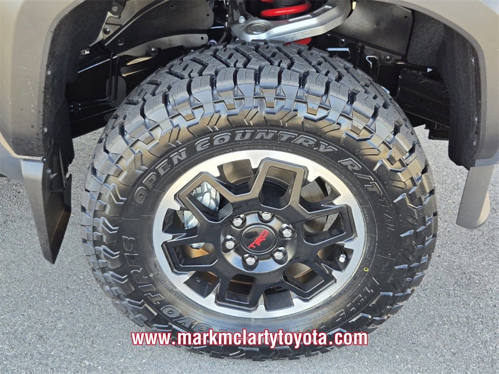 New 2025 Toyota Tacoma TRD Off-Road image 18