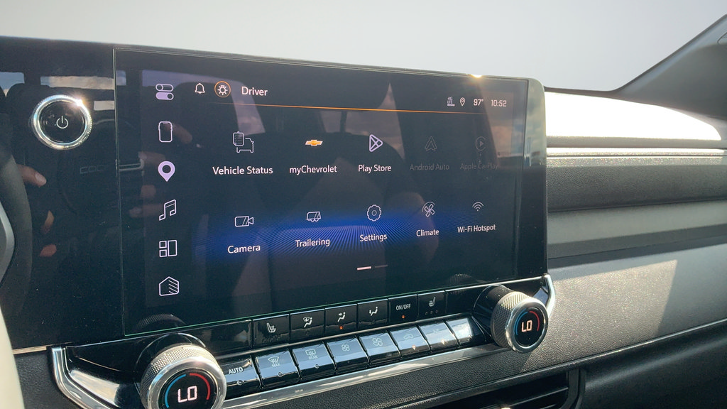 Used 2026 Chevrolet Colorado Trail Boss AWD/4WD image 11