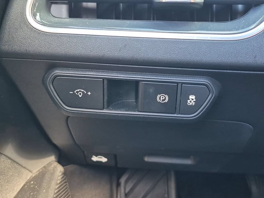 Certified 2025 Kia K4 GT-Line Turbo FWD image 18