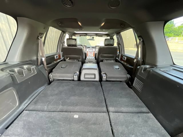 Used 2012 Lincoln Navigator 4WD image 65