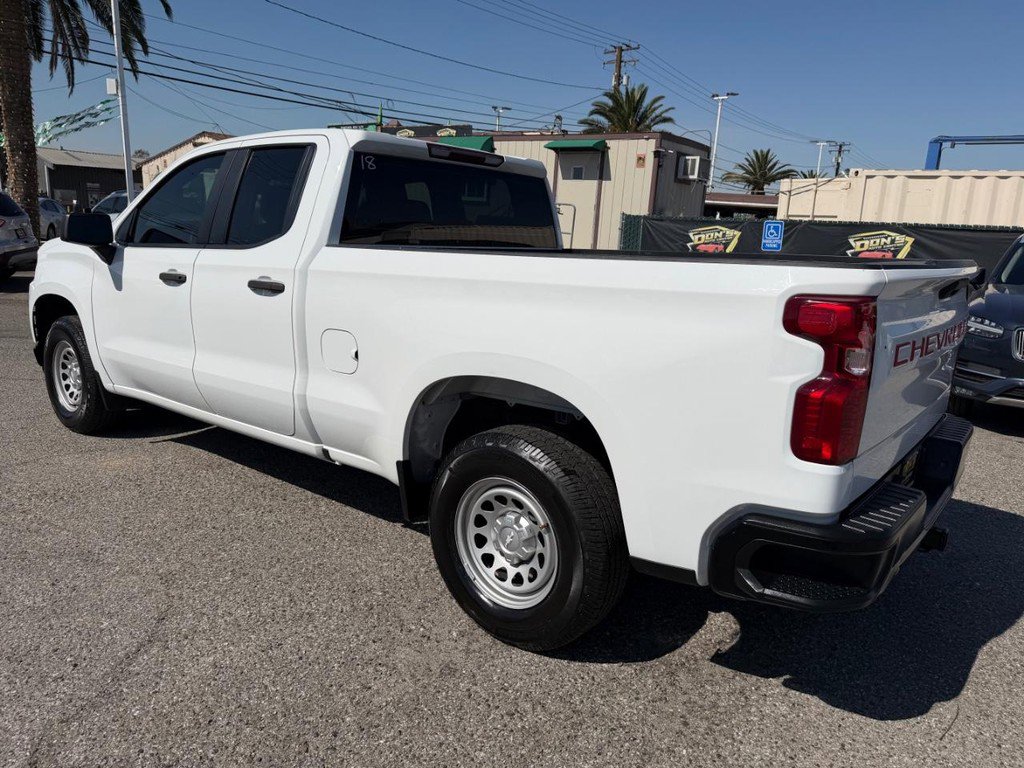 Used 2021 Chevrolet Silverado 1500 W/T w/ Trailering Package RWD image 9