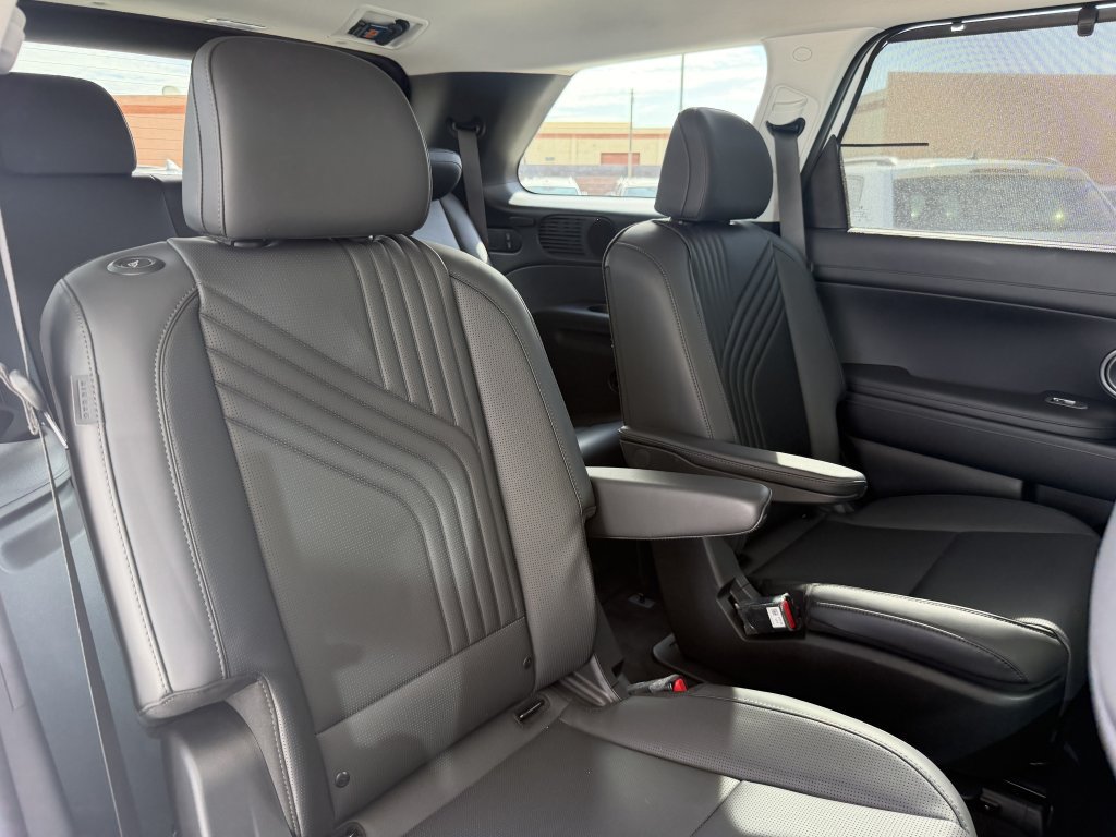 Used 2026 Hyundai Palisade SEL FWD image 40