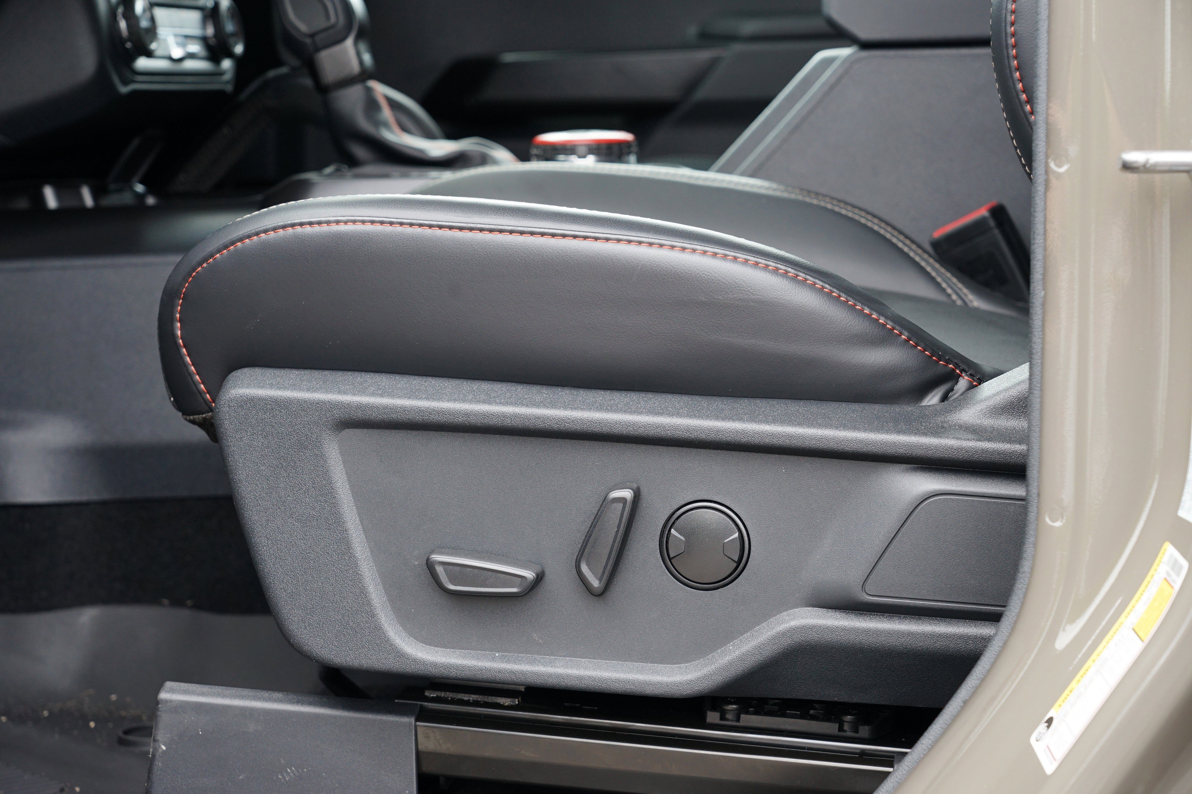 New 2025 Ford Bronco Raptor image 18