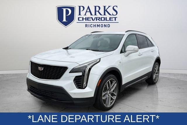 Used 2023 Cadillac XT4 Sport FWD image 3