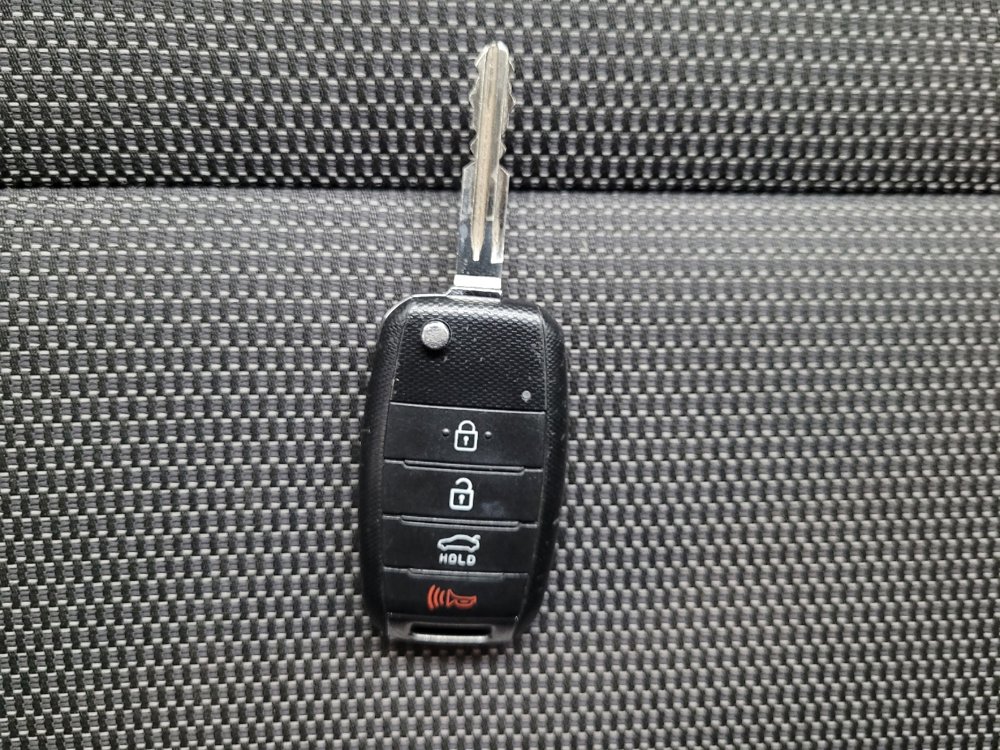 Used 2018 Kia Forte LX image 32