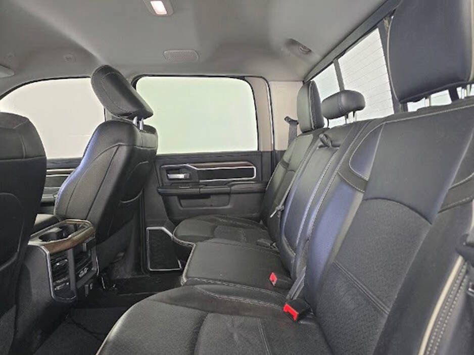 Used 2023 RAM 2500 Laramie AWD/4WD image 5