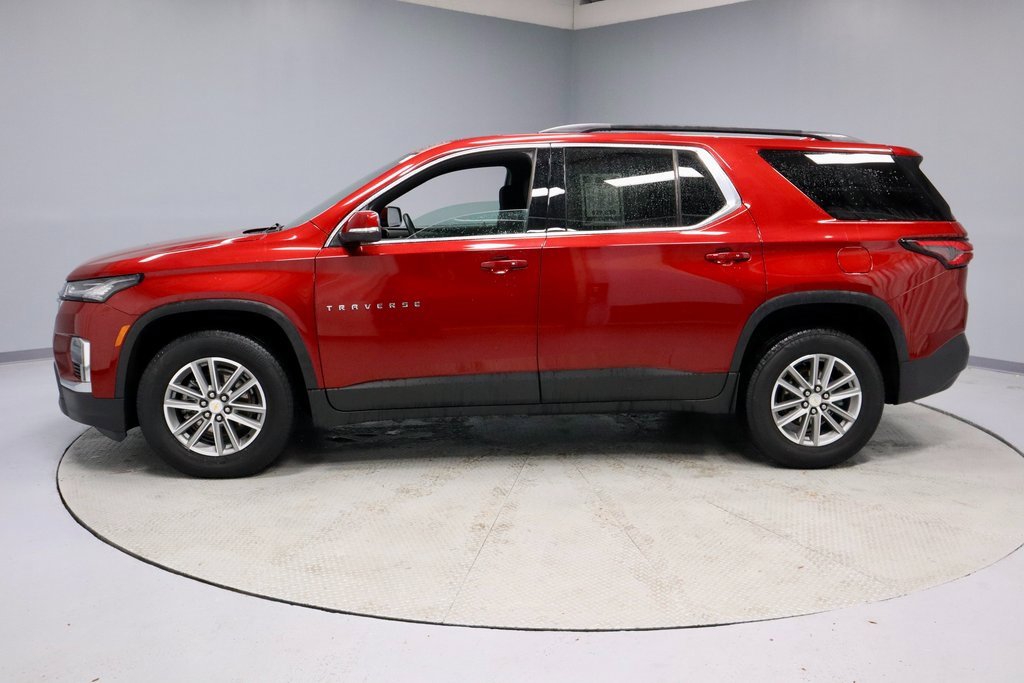Used 2023 Chevrolet Traverse LT image 8
