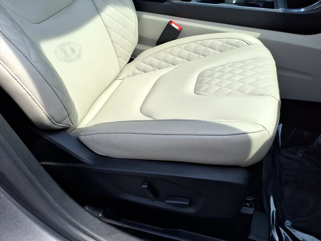 Used 2024 Ford Edge Titanium AWD/4WD image 29