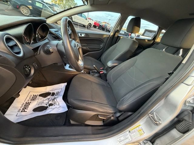 Used 2016 Ford Fiesta SE w/ Cold Weather Package FWD image 15