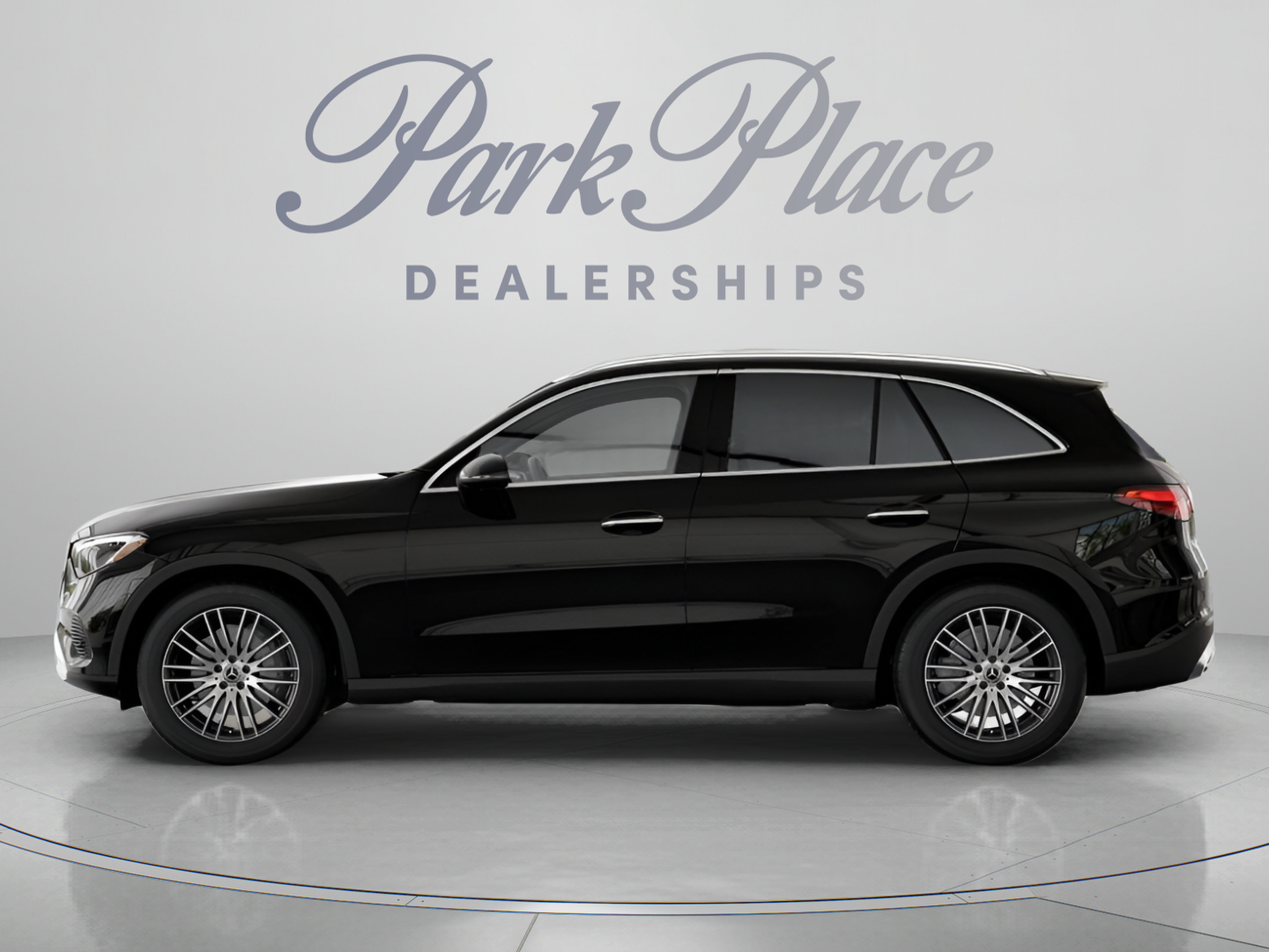 Used 2026 Mercedes-Benz GLC 300 image 7