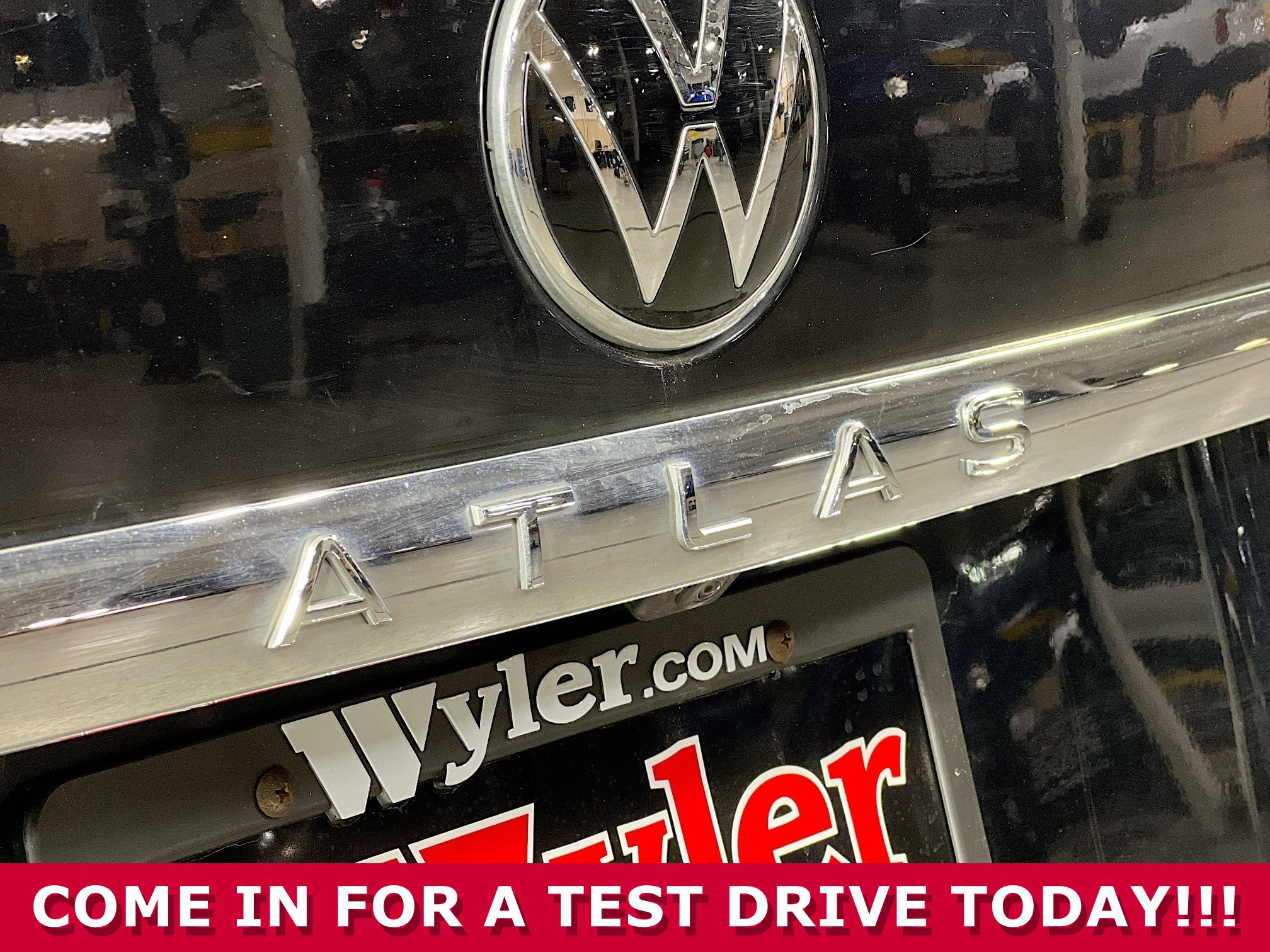 Used 2023 Volkswagen Atlas SEL Premium image 37