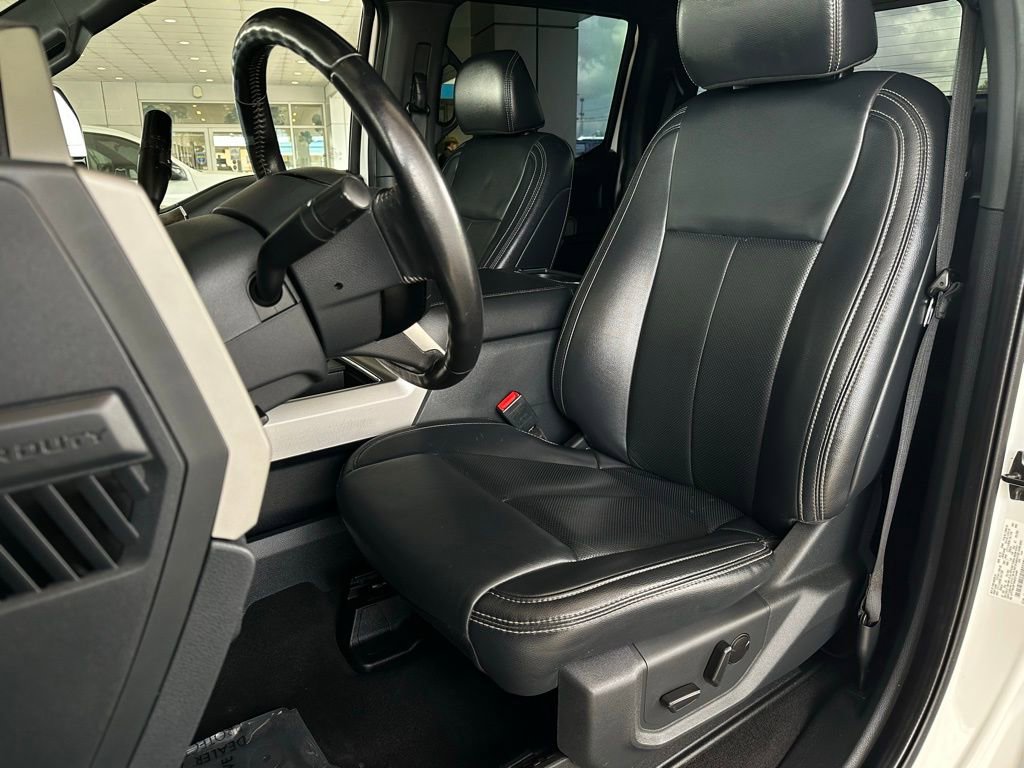 Used 2022 Ford F250 Lariat w/ Chrome Package AWD/4WD image 12