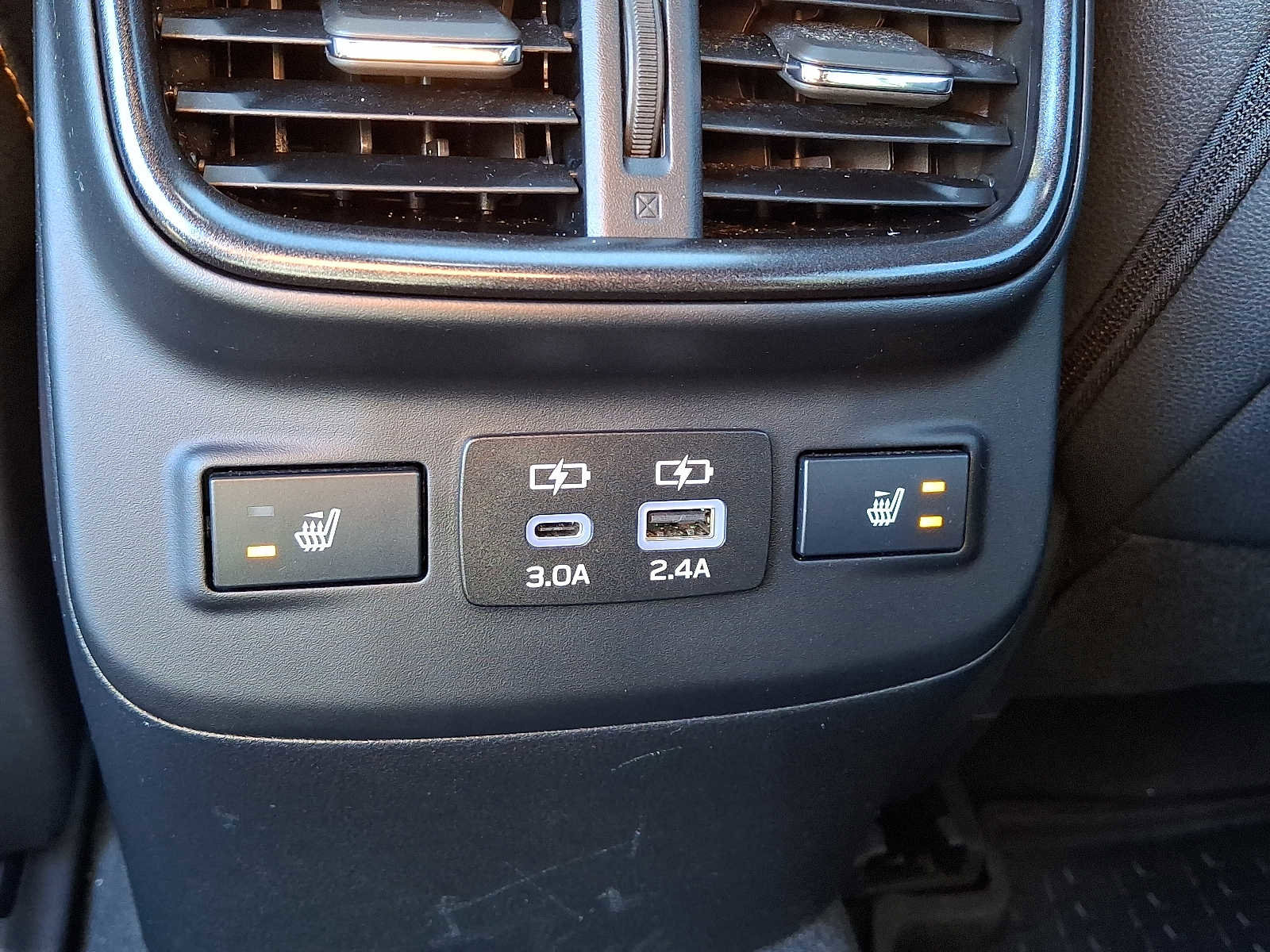 Used 2023 Subaru Outback Wilderness image 11