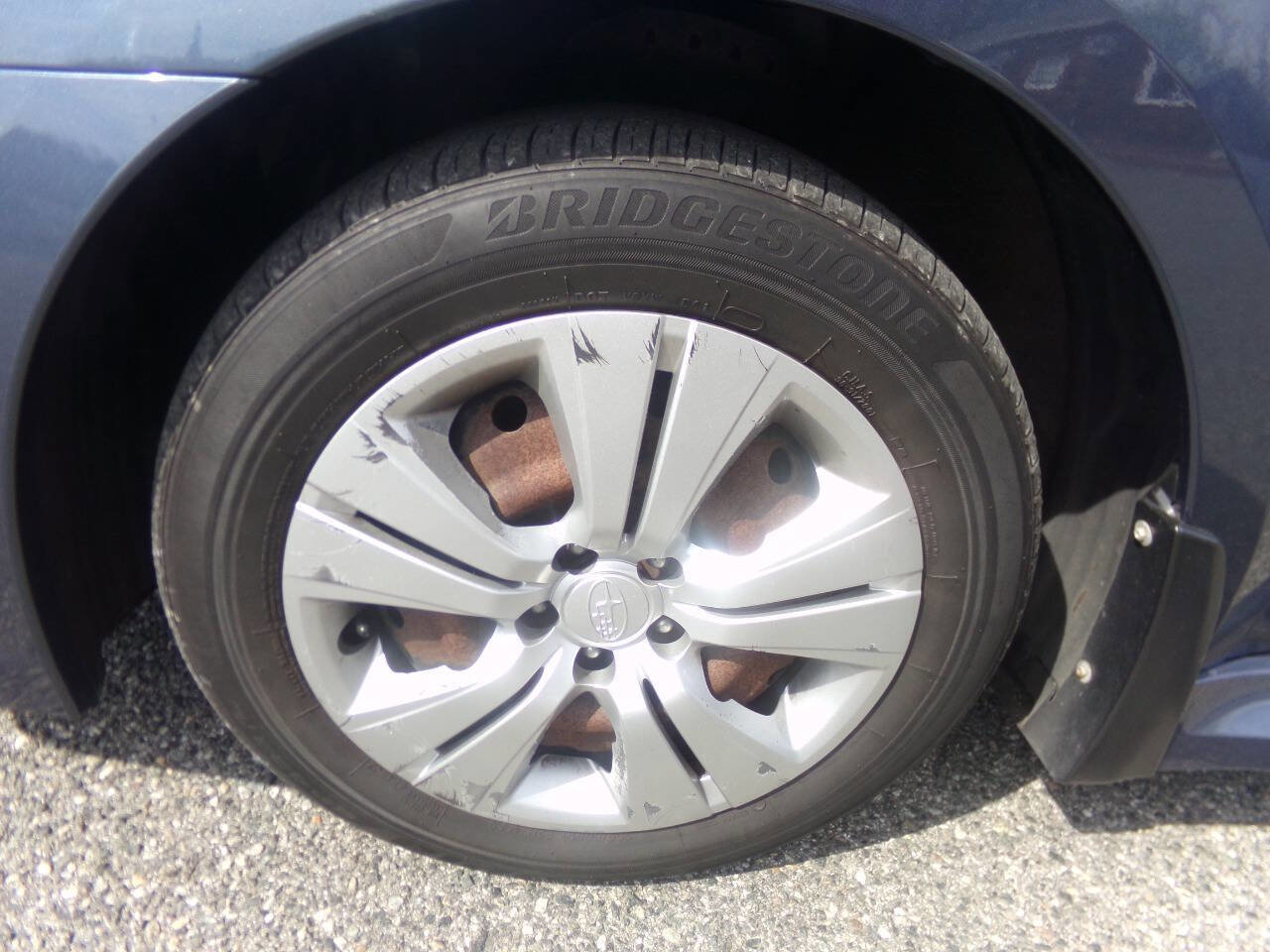 Used 2013 Subaru Legacy 2.5i AWD/4WD image 31