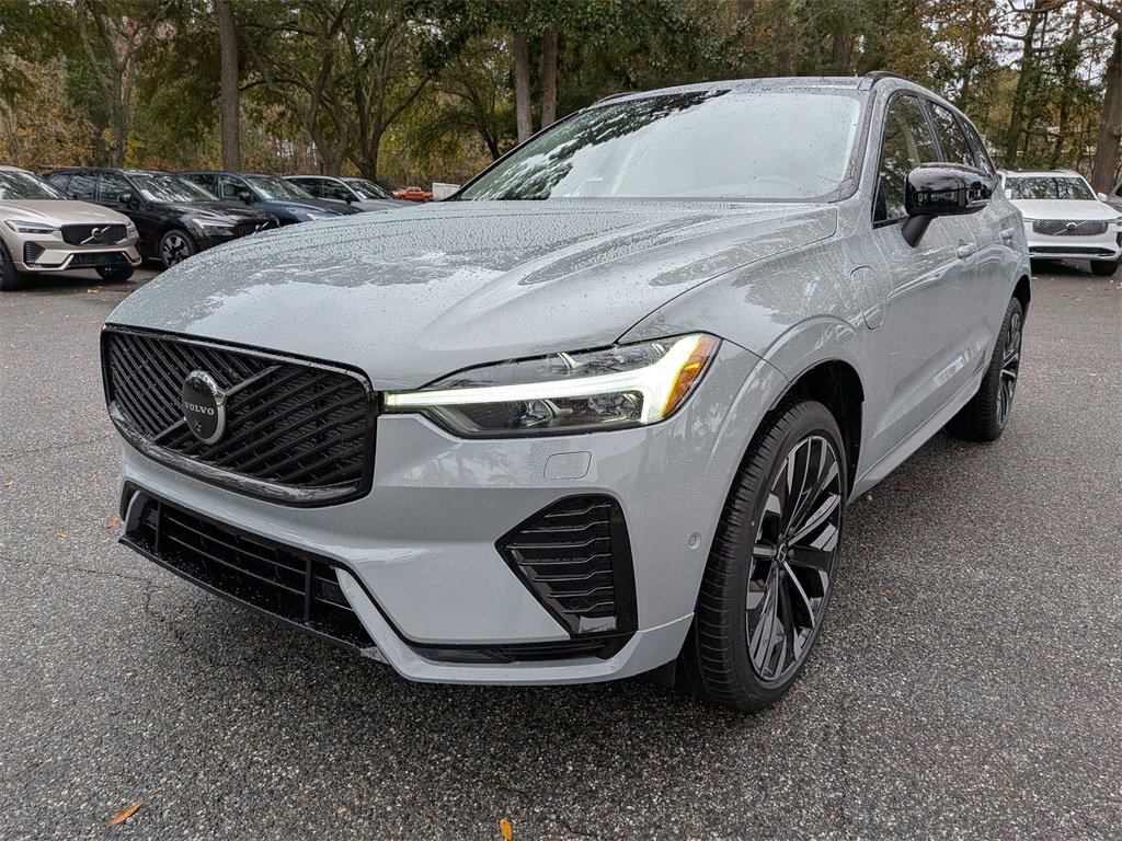 New 2026 Volvo XC60 T8 Ultra w/ Protection Package Premier image 8
