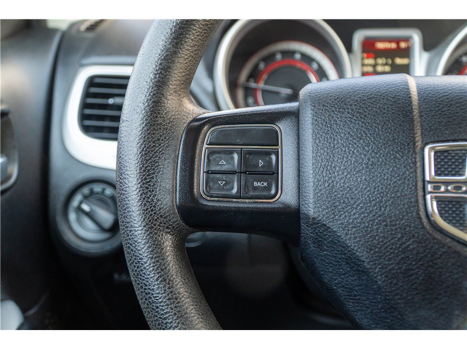 Used 2019 Dodge Journey SE FWD image 10