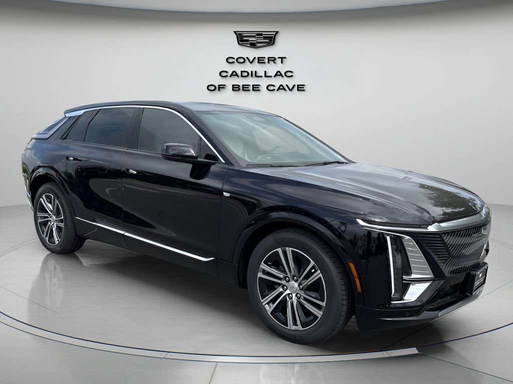 New 2025 Cadillac Lyriq Luxury