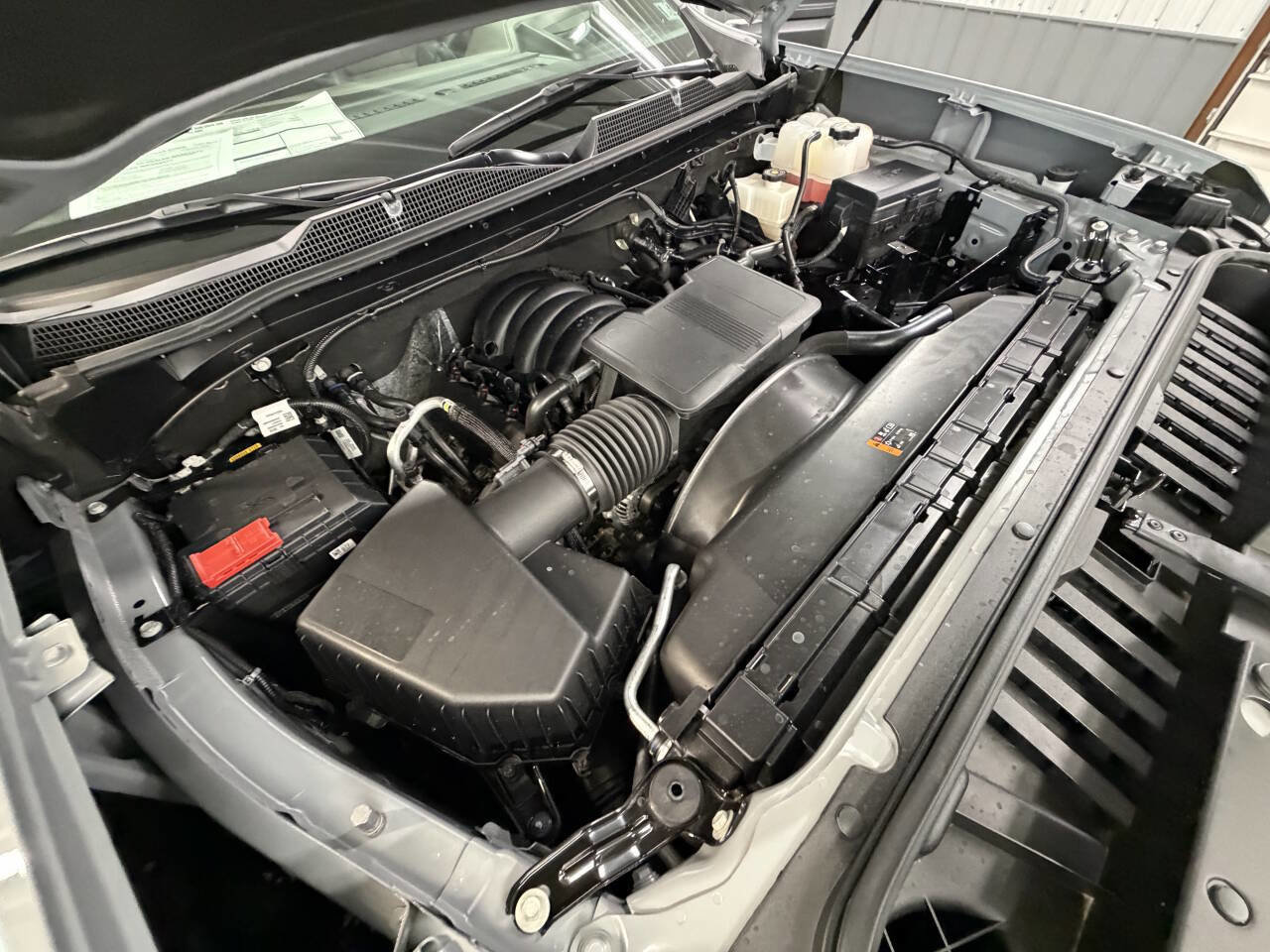 Used 2025 Chevrolet Silverado 2500 ZR2 w/ Technology Package image 20