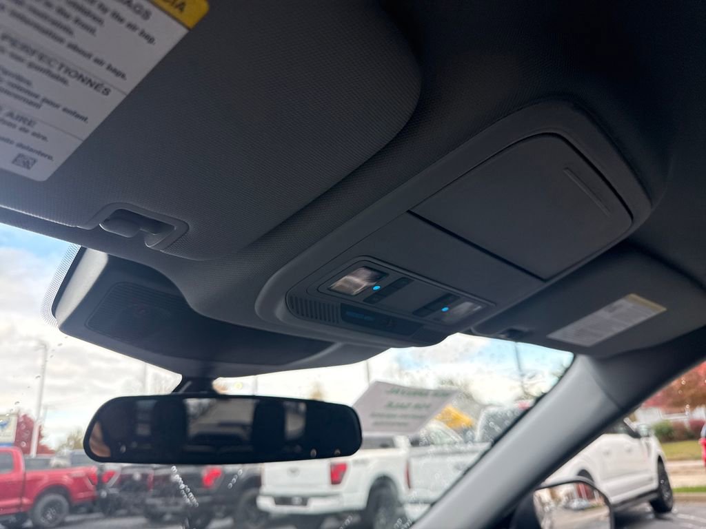 Used 2023 Ford Explorer XLT w/ Equipment Group 202A image 38