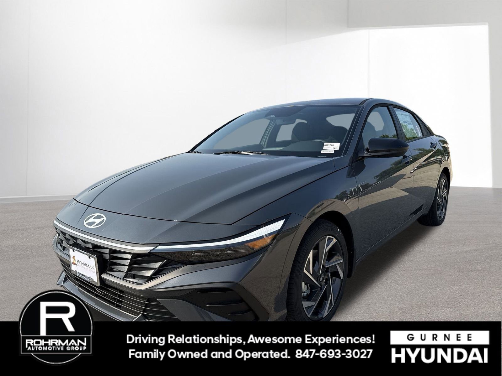 Used 2025 Hyundai Elantra Sport image 4