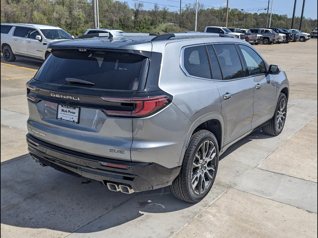 New 2026 GMC Acadia Denali Ultimate w/ LPO, Floor Liner Package image 7