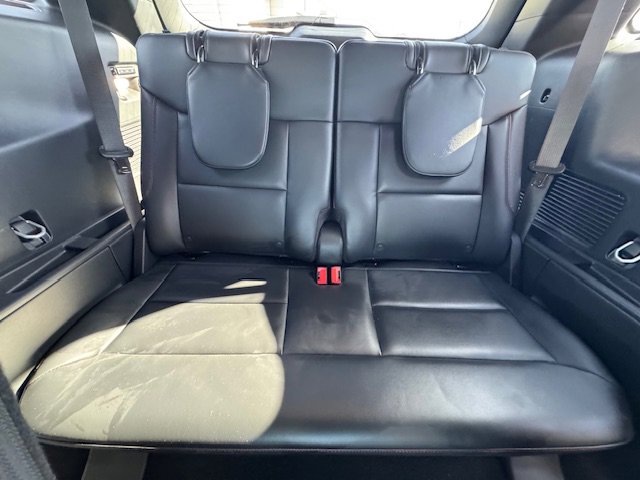 Used 2025 Ford Explorer ST-Line w/ ST-Line Street Pack image 14