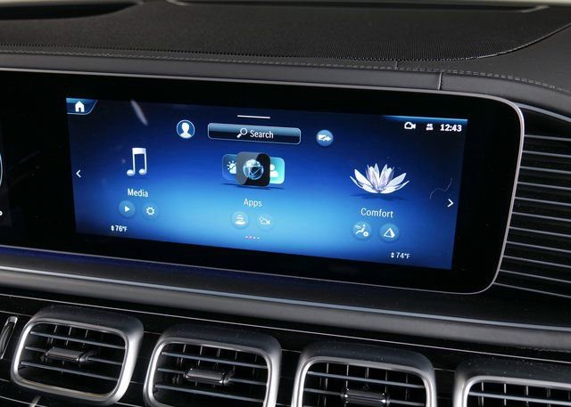 Used 2024 Mercedes-Benz Maybach GLS 600 4MATIC image 17