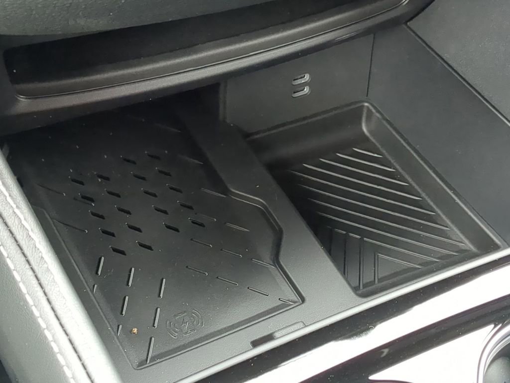 New 2026 Chrysler Pacifica Limited w/ S Appearance Package image 24