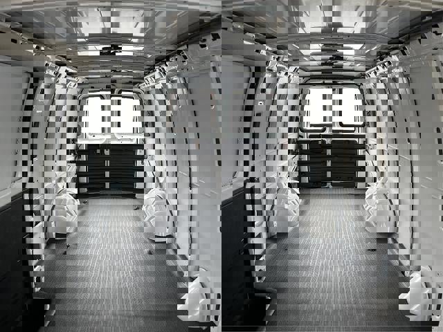 New 2025 GMC Savana 3500 Extended w/ Driver Convenience Package image 18