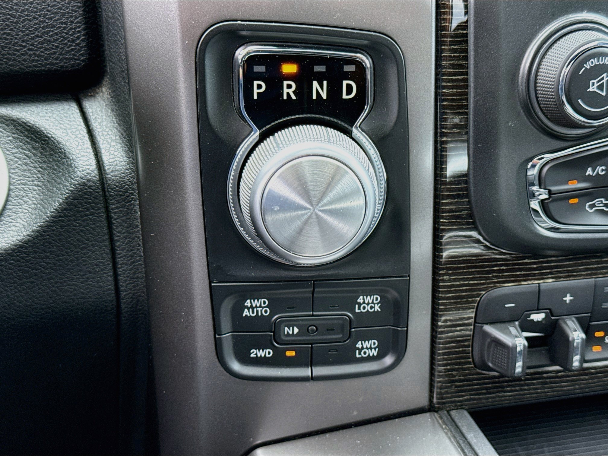 Used 2016 RAM 1500 Limited AWD/4WD image 16
